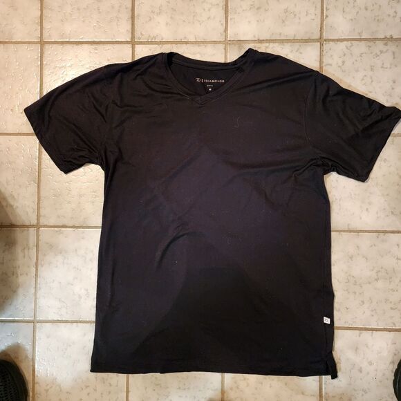 7DIAMONDS mens Black  V Neck Core T Shirt Sz M Quiet Lux Performance Minimal - Picture 15 of 16